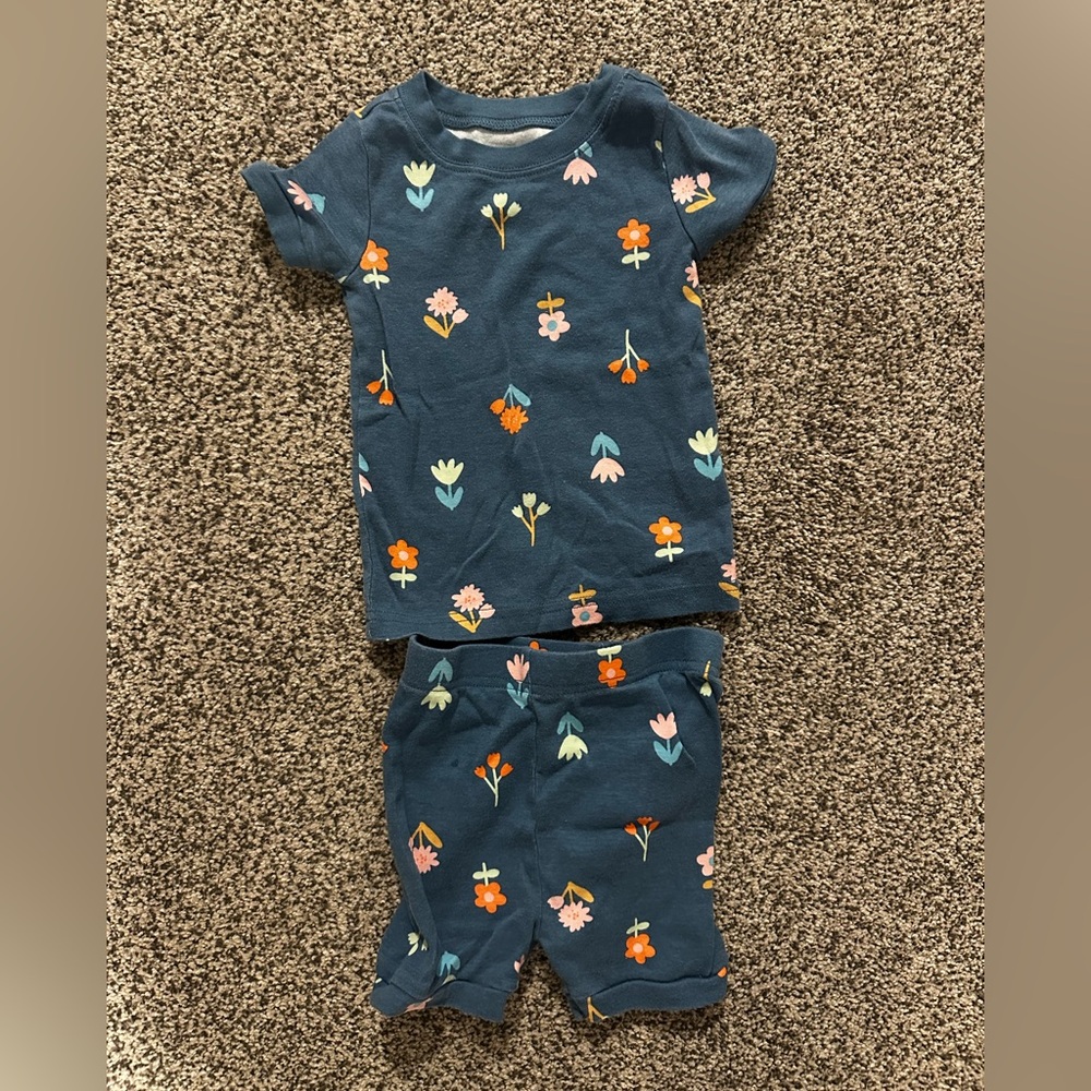 Old Navy Baby Girl 18-24 Month Pajama Set